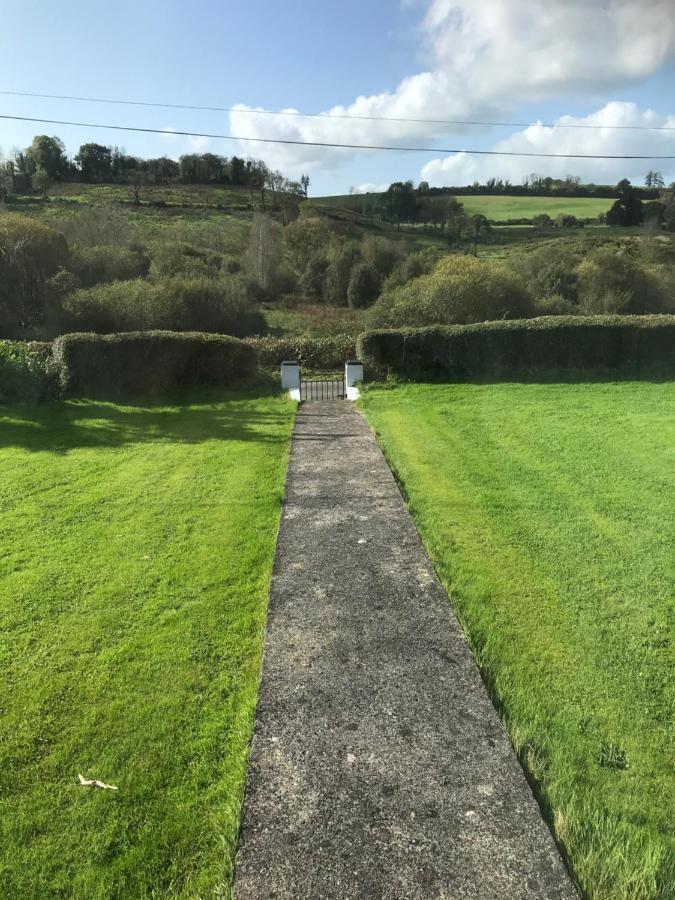 Brigid M'S Farm House Killashandra Bagian luar foto